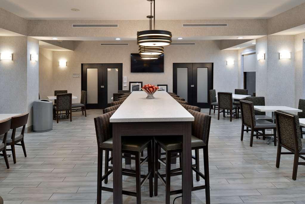 Hampton Inn Kansas City Northeast Restauracja zdjęcie