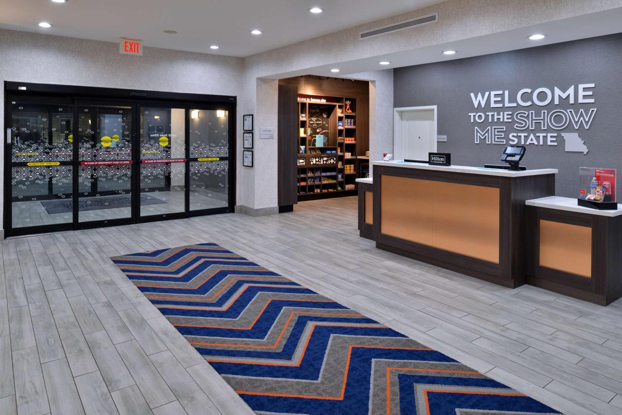 Hampton Inn Kansas City Northeast Zewnętrze zdjęcie